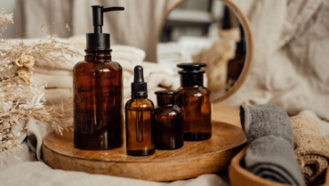 Healthy Glowing Skin: Daily Skincare Routine Guide