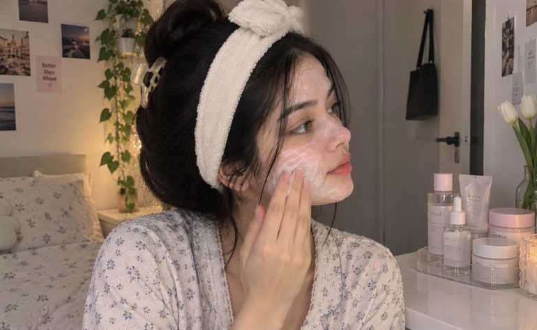 The Ultimate Guide to Skincare: Tips for Healthy, Glowing Skin